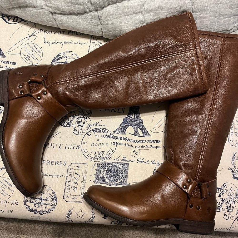 NWOB Frye boots